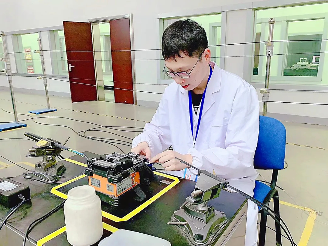 640.webp (3).jpg 640.webp (3).jpg